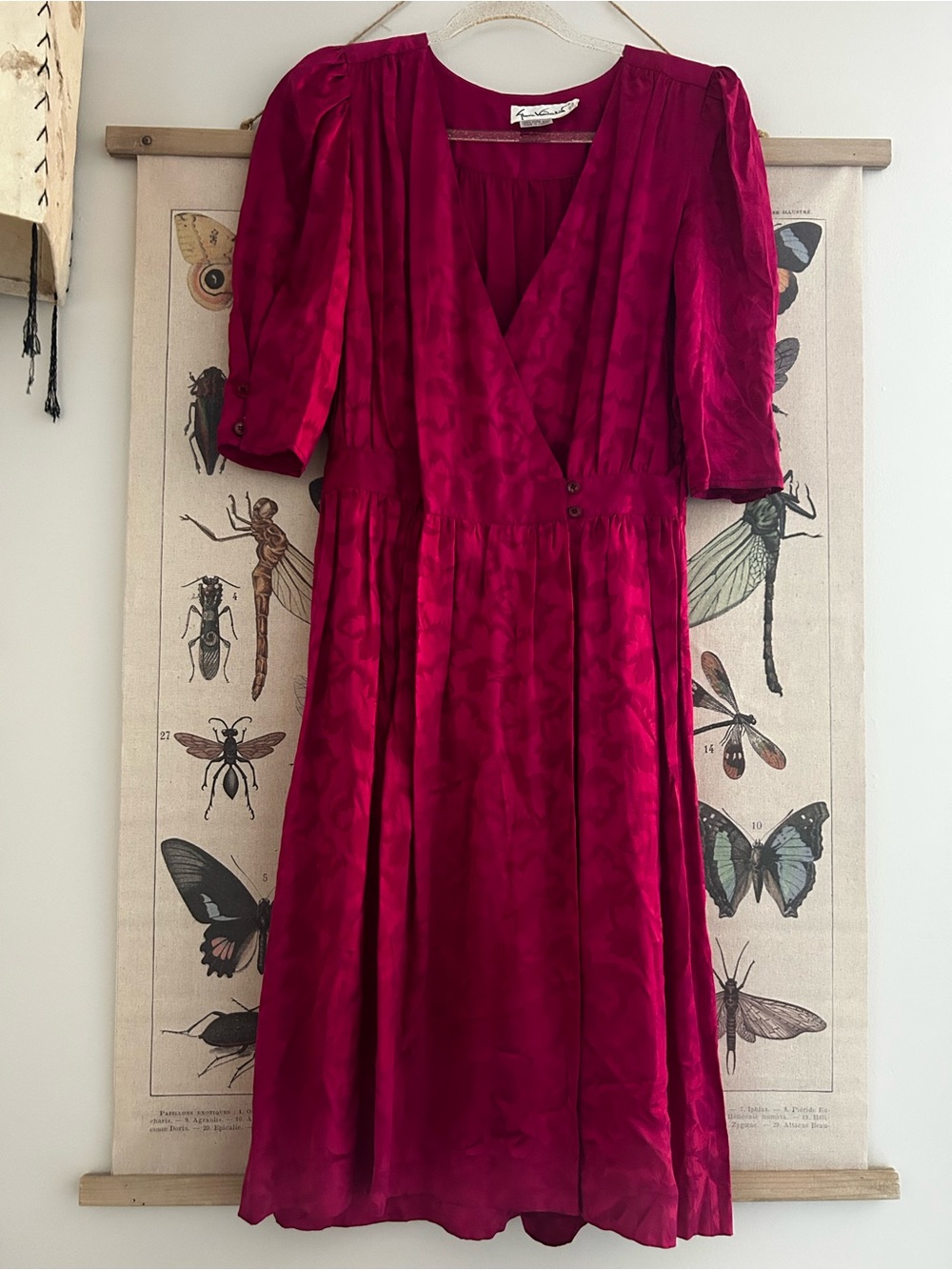 Gloria Vanderbilt Vintage Silk Magenta V-Neck Midi Cocktail Dress